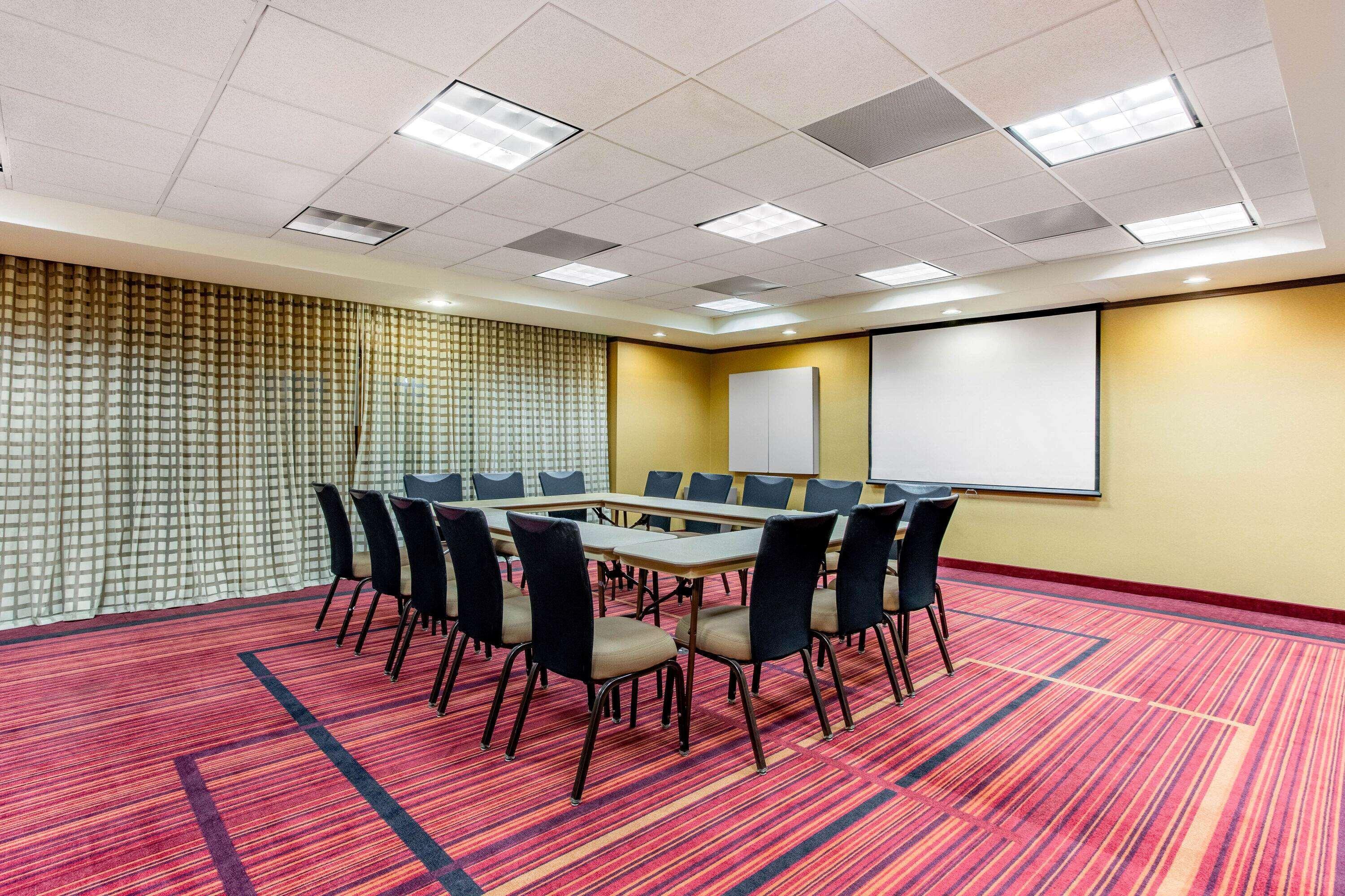 Hotel La Quinta By Wyndham Raleigh/Durham Southpoint Esterno foto