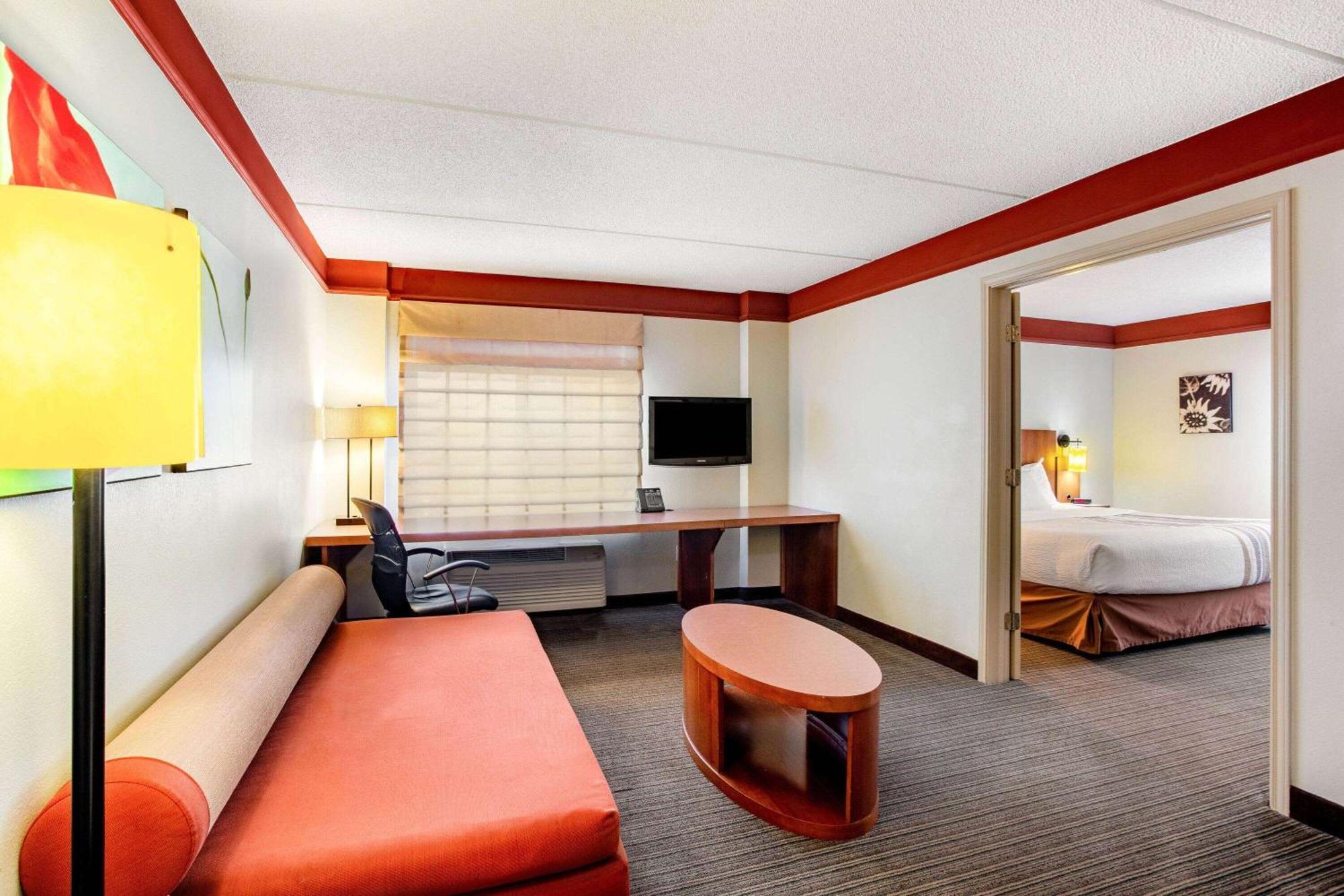 Hotel La Quinta By Wyndham Raleigh/Durham Southpoint Esterno foto